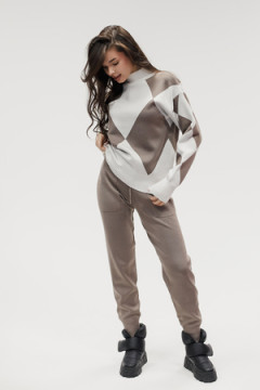 Костюм с брюками Вязаный с брюками