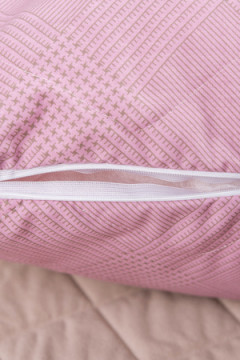 Подушка "Бамбук" поплин на молнии лебпух+бамбук, стег, лента, сумка(Н)