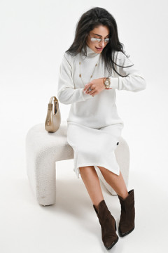 Платье теплое в рубчик