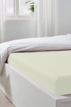 Трикотажная простынь на резинке