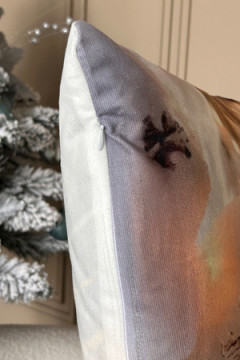 Наволочка декоративная 2 шт 3D эффект Снеговик и Гном