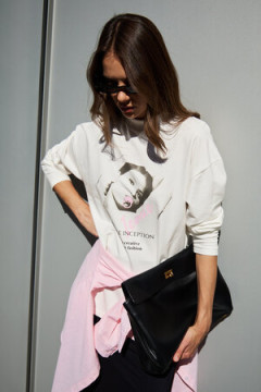 Лонгслив оверсайз с принтом