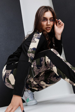 Костюм с брюками 8395