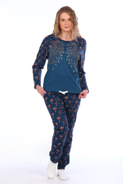 Костюм с брюками 146