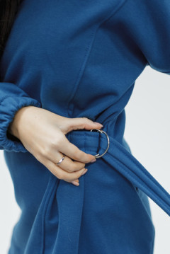 Туника теплая с капюшоном и хлястикамии