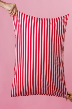 Наволочка Urban Family Малиновый полоса