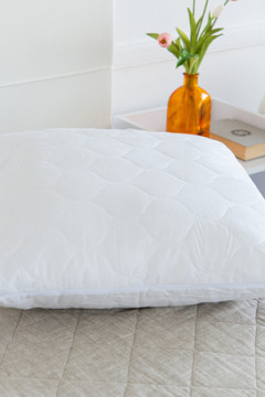 Подушка "Юнибив" бамбук+леб. пух на молнии стеганая м/ф(белая) 550гр, сумка