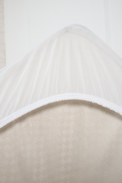 Наматрасник MERCANA непромокаемый на резинке, защитный борт высотой 35 см