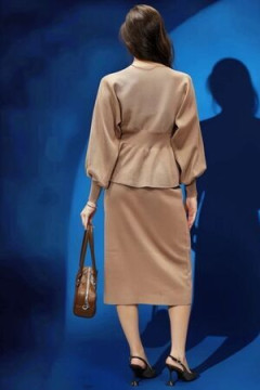 Костюм с юбкой Вязаный