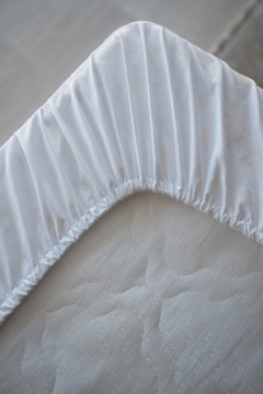 Наматрасник непромокаемый махра