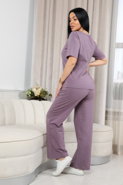 Костюм с брюками 650