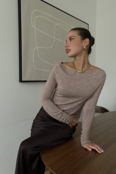 Лонгслив облегающий полупрозрачный с длинным рукавом