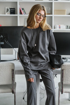 Костюм с брюками офисный