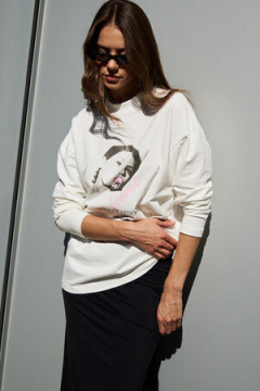 Лонгслив оверсайз с принтом