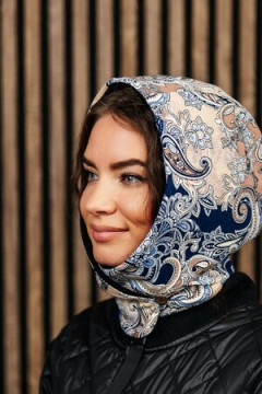 Капор демисезонный на пуговицах