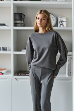 Костюм с брюками офисный