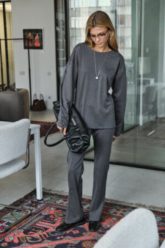 Костюм с брюками офисный