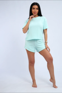 Костюм с шортами 150