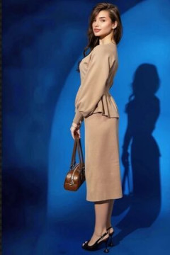 Костюм с юбкой Вязаный