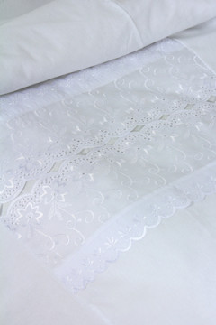 Пододеяльник белый с шитьем на выписку ПОД-ВЫШ