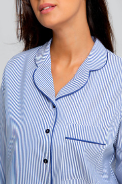 Костюм с брюками с брюками и рубашкой 340BLU